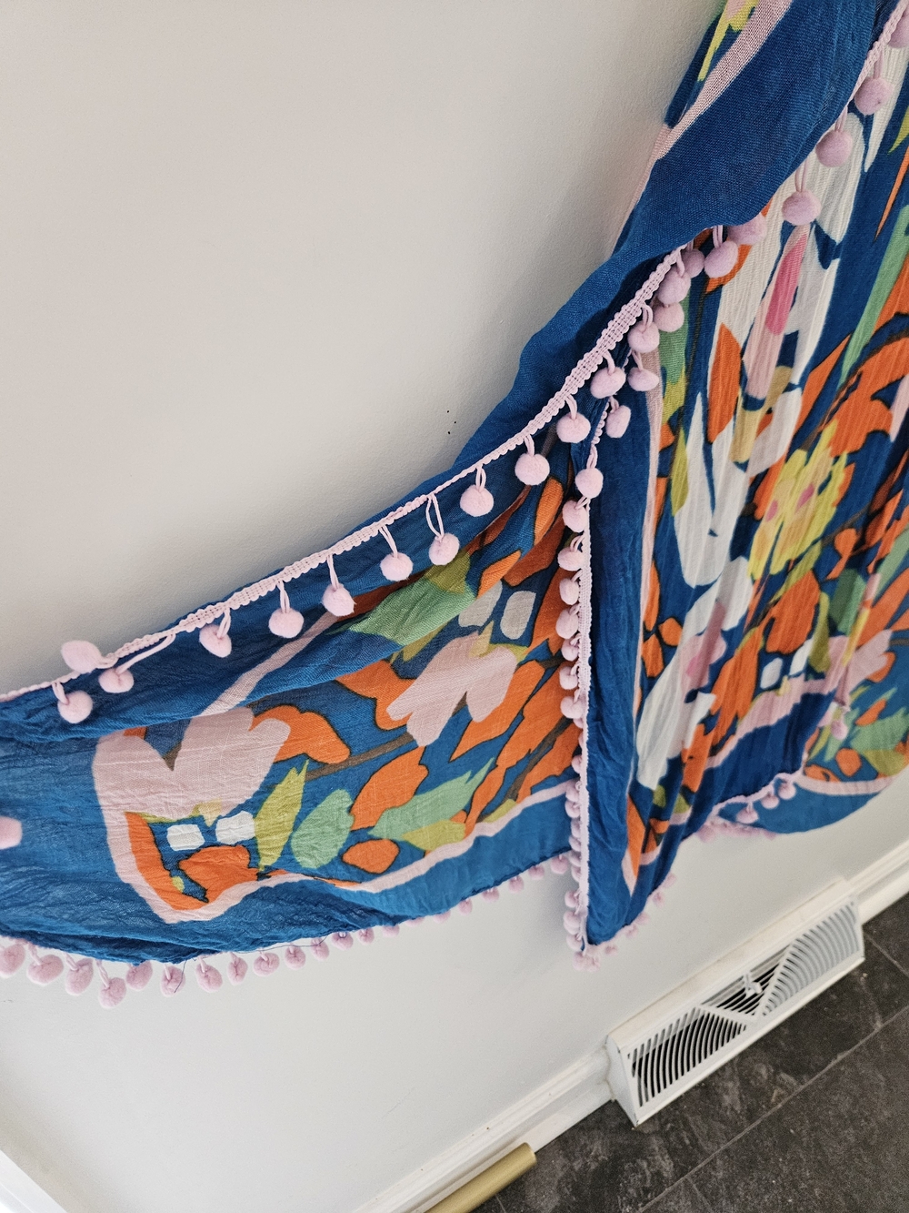 Shiraleah "Carley" Kimono Blue Floral with pink Pom-Poms - Picture 7 of 8